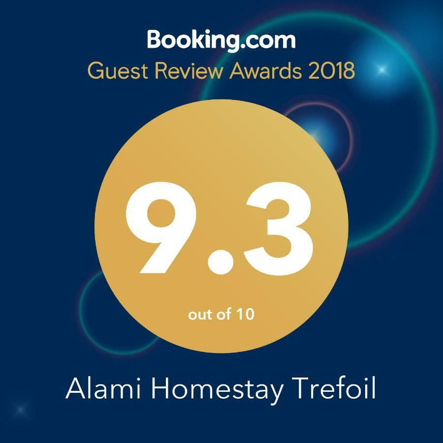 Alami Homestay Trefoil Kuala Selangor Exteriér fotografie